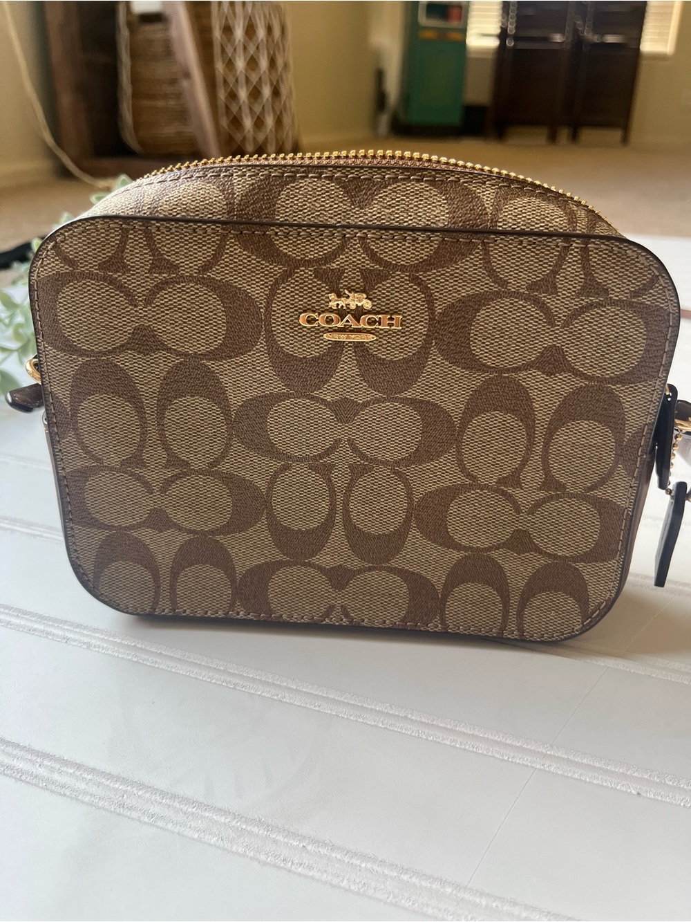 COACH Mini Jamie Camera bag in Signature Canvas brown/tan